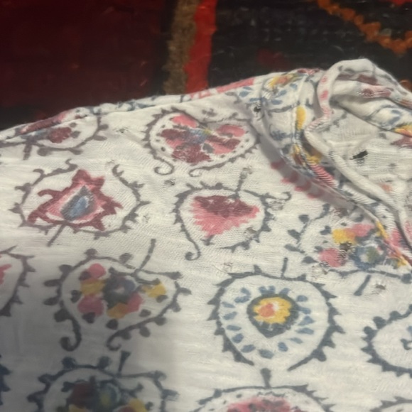 Magnolia Pearl Dylan Tee in Rare Print - Picture 3 of 6